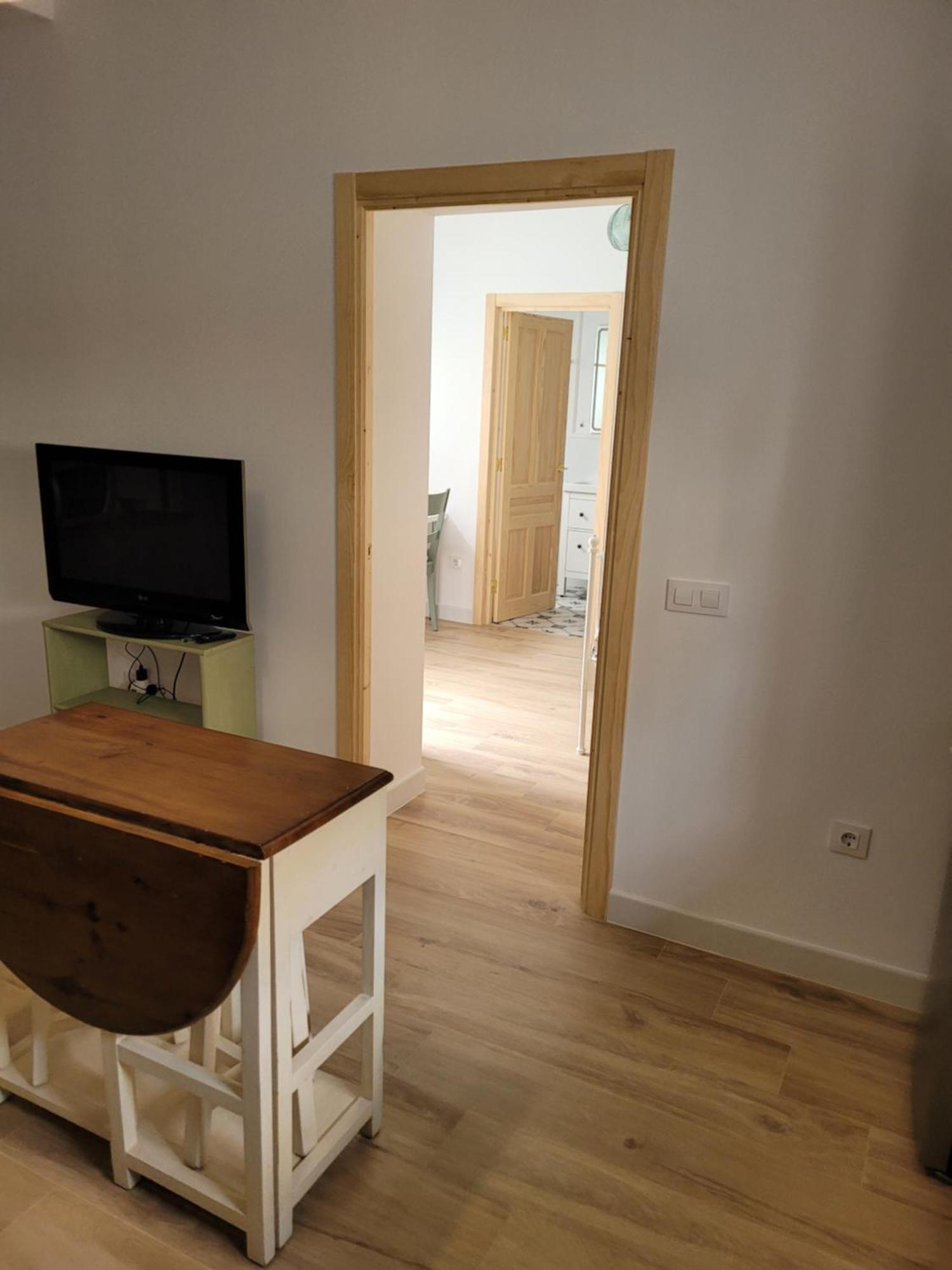 Apartamento Con Wifi, Patio Y Garaje Privado Alcalá de Guadaira Extérieur photo