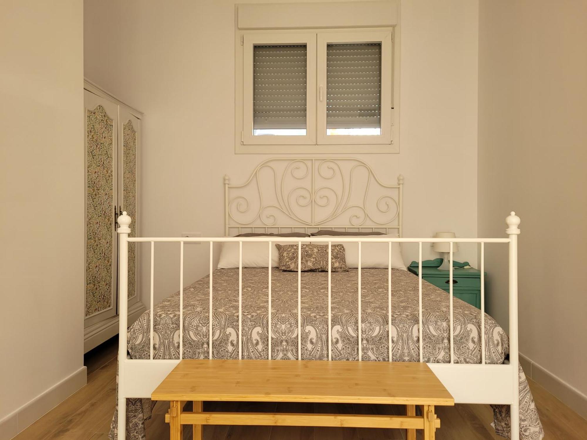 Apartamento Con Wifi, Patio Y Garaje Privado Alcalá de Guadaira Extérieur photo