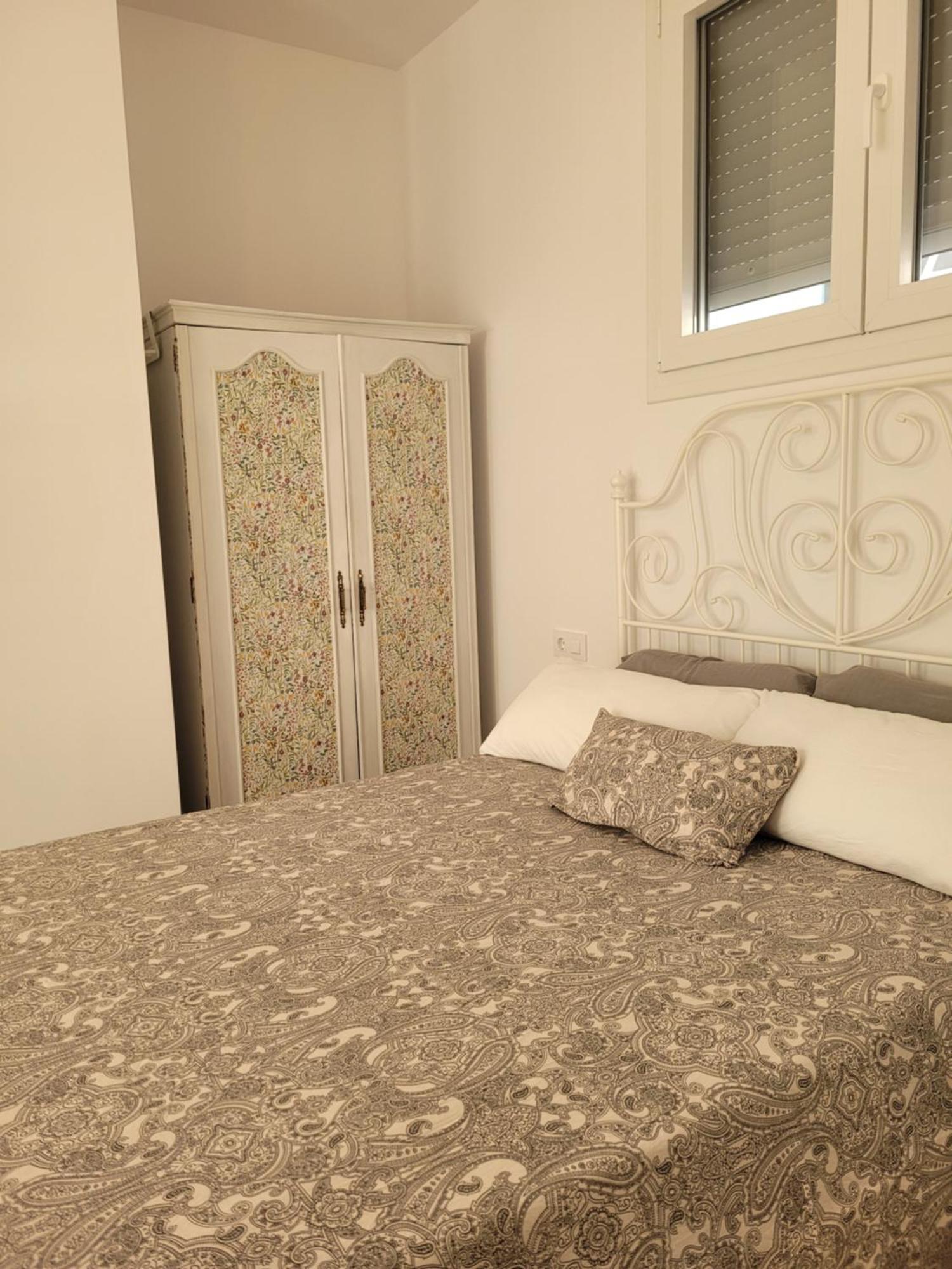 Apartamento Con Wifi, Patio Y Garaje Privado Alcalá de Guadaira Extérieur photo