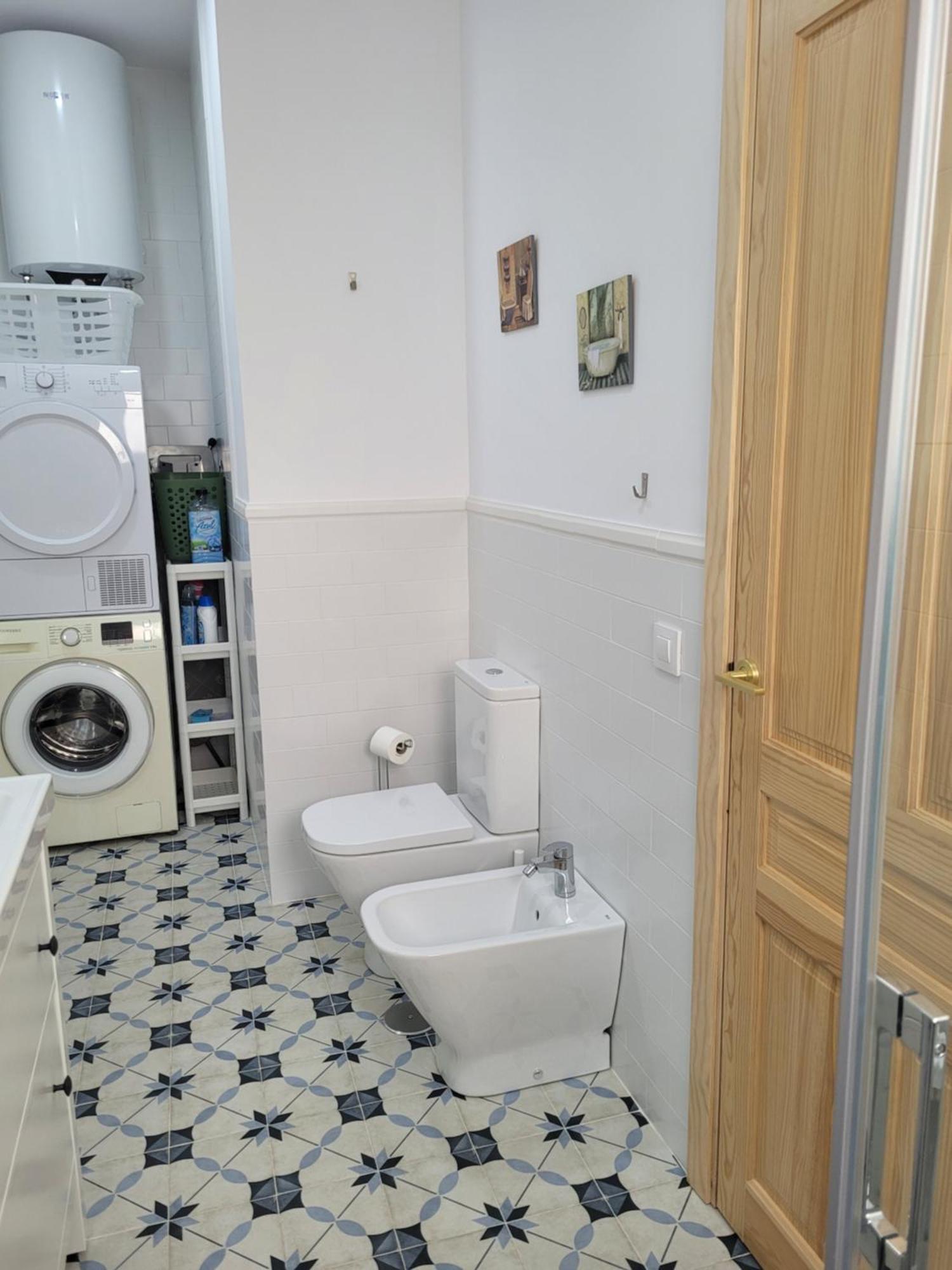 Apartamento Con Wifi, Patio Y Garaje Privado Alcalá de Guadaira Extérieur photo