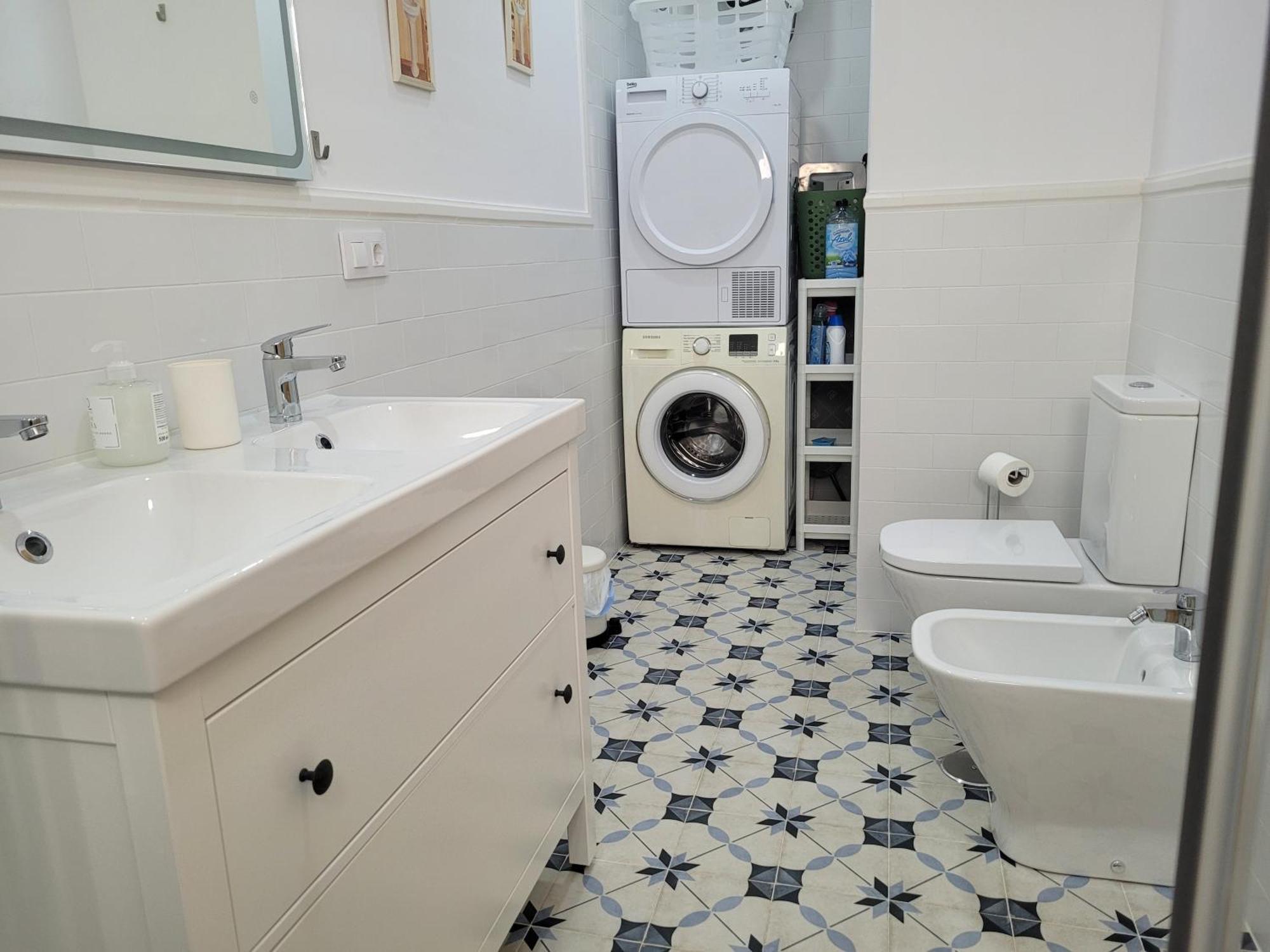 Apartamento Con Wifi, Patio Y Garaje Privado Alcalá de Guadaira Extérieur photo