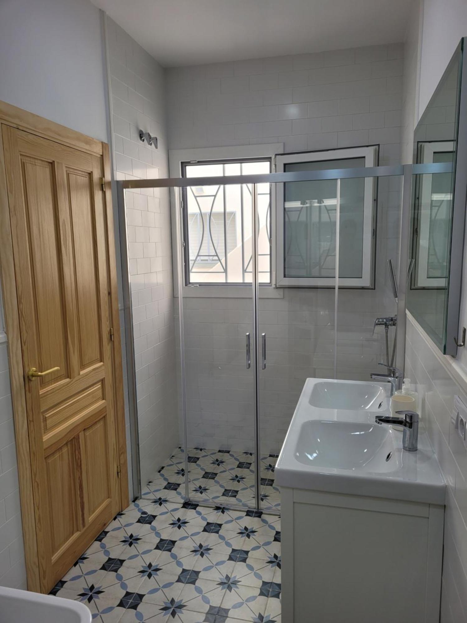 Apartamento Con Wifi, Patio Y Garaje Privado Alcalá de Guadaira Extérieur photo